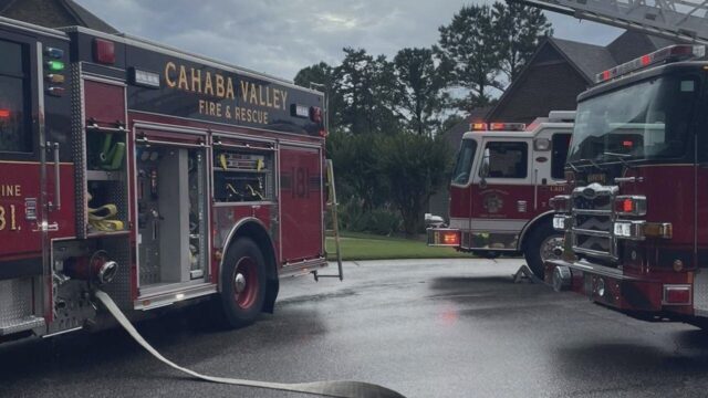 Un rayo provoca un incendio en el ático de una casa en el condado de Shelby
