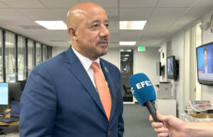 Alcalde latino en Massachusetts critica mentiras que ocultan el valor de migrantes Alcalde latino en Massachusetts critica mentiras que ocultan el valor de migrantes