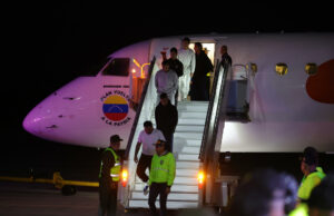 Avión con 206 migrantes deportados desde EE.UU. llega a Venezuela Avión con 206 migrantes deportados desde EE.UU. llega a Venezuela