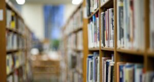 Biblioteca de Fairhope debe cumplir código estatal para recuperar fondos públicos Biblioteca de Fairhope debe cumplir código estatal para recuperar fondos públicos