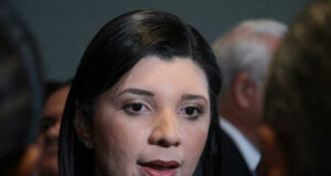 Chiquita Panamá despedirá 1.600 empleados adicionales, informó el Gobierno Chiquita Panamá despedirá 1.600 empleados adicionales, informó el Gobierno