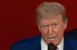 Cien demócratas ayudaron a bloquear resolución para destituir a Trump Cien demócratas ayudaron a bloquear resolución para destituir a Trump