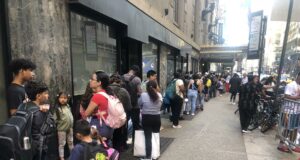 El hotel Roosevelt termina su función como refugio para inmigrantes en Nueva York El hotel Roosevelt termina su función como refugio para inmigrantes en Nueva York