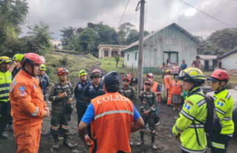 El volcán de Fuego, el más activo en Guatemala, ha iniciado una nueva erupción El volcán de Fuego, el más activo en Guatemala, ha iniciado una nueva erupción