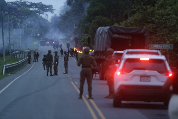 En Panamá, 34 policías resultaron gravemente heridos durante 45 días de protestas En Panamá, 34 policías resultaron gravemente heridos durante 45 días de protestas