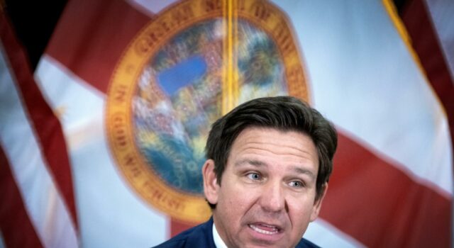 Jueza sanciona a fiscal de Florida por ordenar arrestos de migrantes ilegalmente Jueza sanciona a fiscal de Florida por ordenar arrestos de migrantes ilegalmente