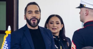 La Marina salvadoreña incauta 6,3 toneladas de cocaína en el océano Pacífico La Marina salvadoreña incauta 6,3 toneladas de cocaína en el océano Pacífico