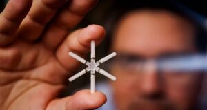 La píldora de una vez por semana del MIT podría revolucionar el tratamiento de la esquizofrenia La píldora de una vez por semana del MIT podría revolucionar el tratamiento de la esquizofrenia