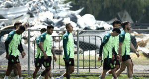 La selección mexicana llega discretamente a Los Ángeles para defender su título La selección mexicana llega discretamente a Los Ángeles para defender su título