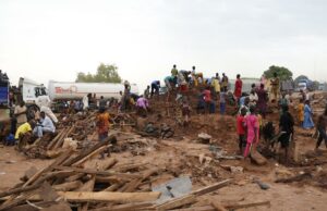 Lluvias torrenciales en Nigeria eleva la cifra de muertos a 160 Lluvias torrenciales en Nigeria eleva la cifra de muertos a 160