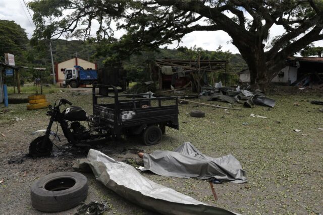Ocho muertos y decenas heridos tras múltiples atentados en el suroeste colombiano