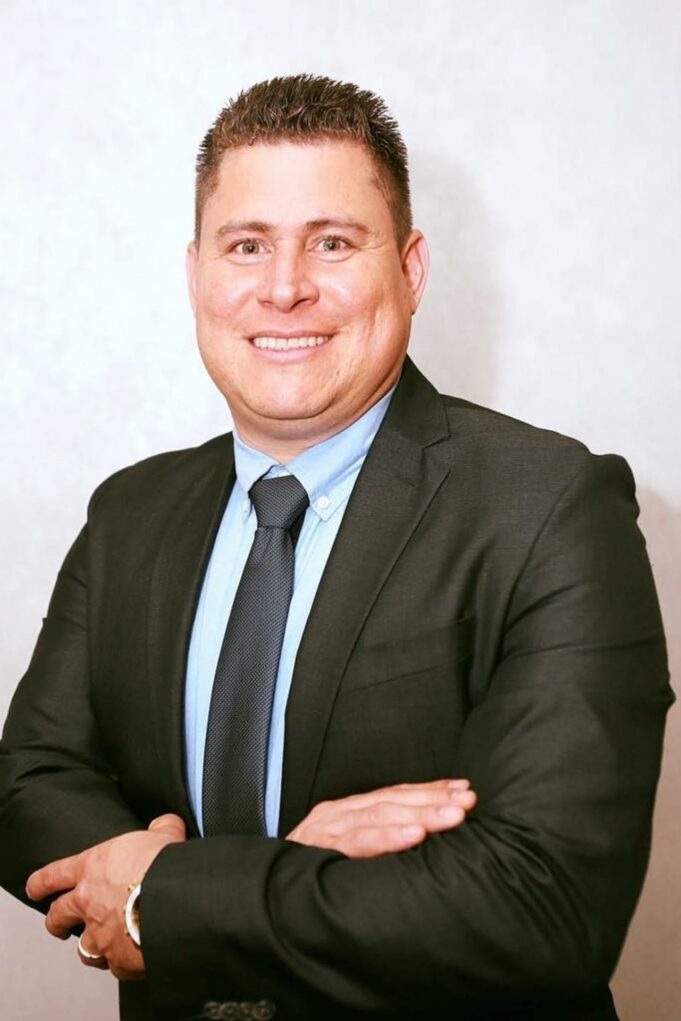 Periodista salvadoreño Mario Guevara es entregado a ICE tras arresto en EE.UU. Periodista salvadoreño Mario Guevara es entregado a ICE tras arresto en EE.UU.