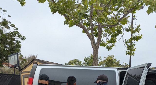 Redadas migratorias en California incluyen persecuciones de trabajadores por parte de agentes Redadas migratorias en California incluyen persecuciones de trabajadores por parte de agentes