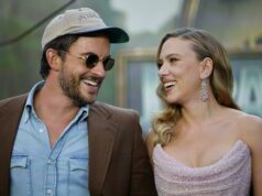 Scarlett Johansson, protagonista dentro y fuera del set en ‘Jurassic World: El renacer’ Scarlett Johansson, protagonista dentro y fuera del set en 'Jurassic World: El renacer'