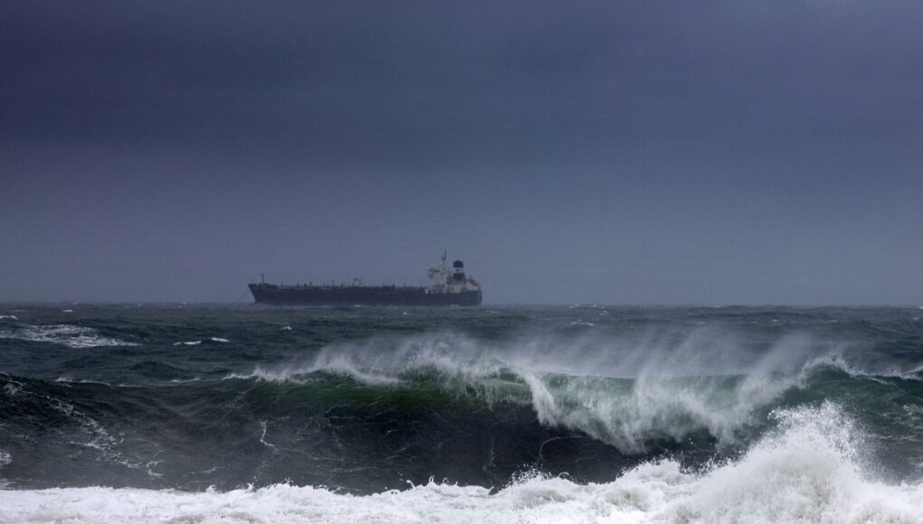 Tormenta tropical Flossie se intensifica cerca de las costas del Pacífico mexicano Tormenta tropical Flossie se intensifica cerca de las costas del Pacífico mexicano