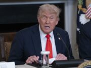 Trump afirma que se evaluarán los acuerdos gubernamentales con compañías de Musk