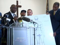 Autopsia independiente de Jabari Peoples revela posible bala faltante Autopsia independiente de Jabari Peoples revela posible bala faltante