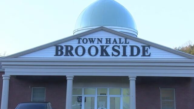 Brookside podría enfrentar sanciones judiciales por correos electrónicos policiales eliminados