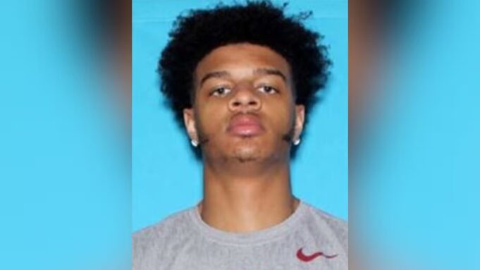 Fijan fecha de juicio por asesinato capital para exjugador Darius Miles Fijan fecha de juicio por asesinato capital para exjugador Darius Miles