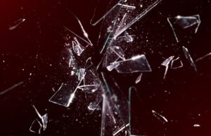 Hombre de Huntsville muere tras estrellarse su Tesla y prenderse fuego Hombre de Huntsville muere tras estrellarse su Tesla y prenderse fuego