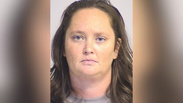 Maestra del condado de Tuscaloosa arrestada tras mantener una relación sexual con un estudiante