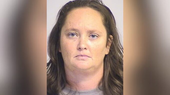 Maestra del condado de Tuscaloosa arrestada tras mantener una relación sexual con un estudiante Maestra del condado de Tuscaloosa arrestada tras mantener una relación sexual con un estudiante