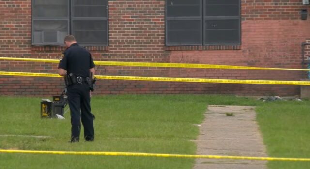 Policía investiga muerte de adolescente baleado en Gate City Policía investiga muerte de adolescente baleado en Gate City