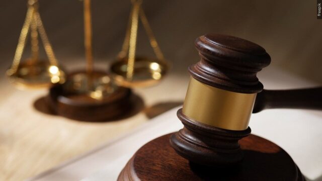 Preparador de impuestos de Birmingham condenado por declaraciones fiscales falsas