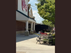 Tres personas resultaron heridas en un accidente con un camión volquete en Huntsville Tres personas resultaron heridas en un accidente con un camión volquete en Huntsville