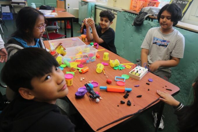 Trump destina 68 millones de dólares a programas y empleos escolares de Alabama, bajo revisión Trump destina 68 millones de dólares a programas y empleos escolares de Alabama, bajo revisión