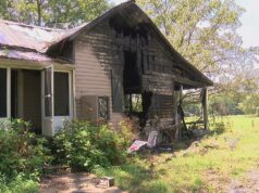 Veterana del Ejército de 71 años reconstruye su vida tras un trágico incendio en su casa Veterana del Ejército de 71 años reconstruye su vida tras un trágico incendio en su casa