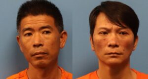 Acusan a chinos por posesión ilegal de tarjetas de regalo falsificadas Acusan a chinos por posesión ilegal de tarjetas de regalo falsificadas