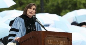 Columbia pagará 200 millones para resolver conflicto legal con Donald Trump Columbia pagará 200 millones para resolver conflicto legal con Donald Trump