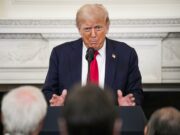 Demandan a Trump por detener fondos destinados a programas extraescolares Demandan a Trump por detener fondos destinados a programas extraescolares