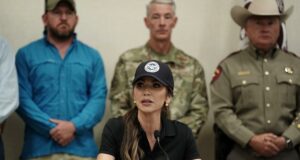 EE.UU. usará TV e Internet para fomentar la autodeportación de migrantes EE.UU. usará TV e Internet para fomentar la autodeportación de migrantes