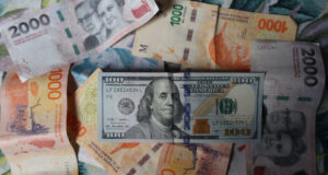 El dólar alcanza su mayor valor desde flexibilización cambiaria en Argentina El dólar alcanza su mayor valor desde flexibilización cambiaria en Argentina