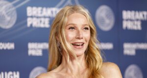 Gwyneth Paltrow, criticada por biografía sobre su marca Goop Gwyneth Paltrow, criticada por biografía sobre su marca Goop