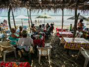 Hoteleros del sur de México trabajan para reactivar turismo tras huracanes Hoteleros del sur de México trabajan para reactivar turismo tras huracanes