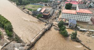 Intensas precipitaciones e inundaciones en Pekín provocan al menos 30 fallecidos Intensas precipitaciones e inundaciones en Pekín provocan al menos 30 fallecidos