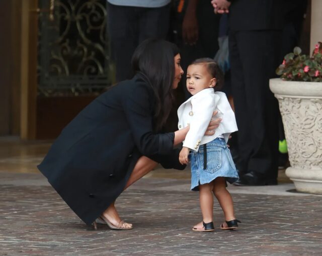 Kim Kardashian aclara un rumor de una década con una explicación sorprendente