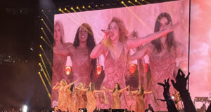 Shakira batió récord de ventas en Uruguay y anunció un segundo concierto Shakira batió récord de ventas en Uruguay y anunció un segundo concierto