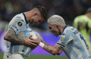 3-1 Racing venció a su rival en un final dramático y enfrentará a Vélez 3-1 Racing venció a su rival en un final dramático y enfrentará a Vélez