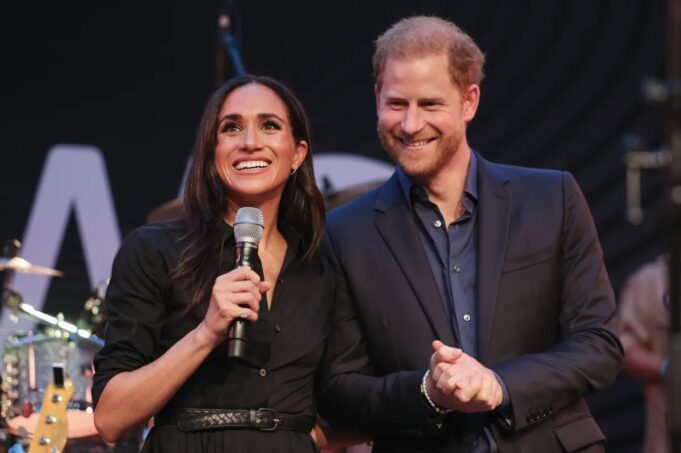 El príncipe Harry y Meghan Markle comparten sus próximos pasos con Netflix El príncipe Harry y Meghan Markle comparten sus próximos pasos con Netflix