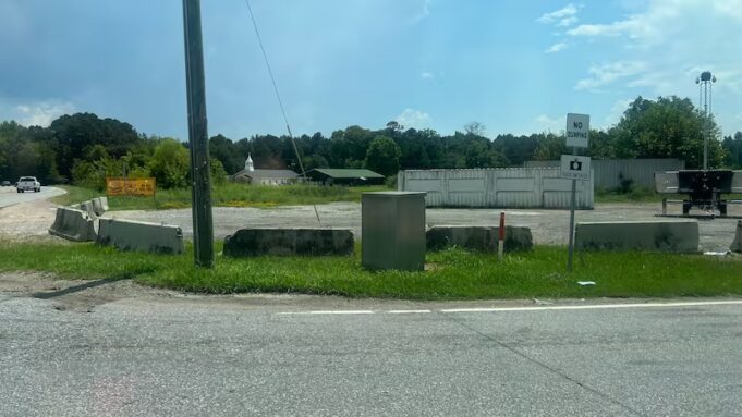 El condado de Jefferson combate la descarga ilegal de residuos con barricadas y cámaras El condado de Jefferson combate la descarga ilegal de residuos con barricadas y cámaras