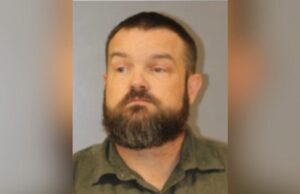 Exsargento del sheriff de Blount es declarado culpable de agresión e incumplimiento del deber Exsargento del sheriff de Blount es declarado culpable de agresión e incumplimiento del deber