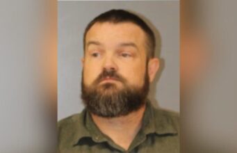 Exsargento del sheriff de Blount es declarado culpable de agresión e incumplimiento del deber Exsargento del sheriff de Blount es declarado culpable de agresión e incumplimiento del deber