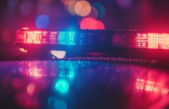 Hombre arrestado y acusado de amenaza terrorista contra una escuela primaria de Talladega Hombre arrestado y acusado de amenaza terrorista contra una escuela primaria de Talladega