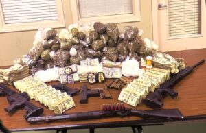 La policía y líderes de Huntsville detallan el desmantelamiento de red de narcotráfico La policía y líderes de Huntsville detallan el desmantelamiento de red de narcotráfico