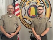 Policías del condado de Colbert ayudan a salvar la vida de un bebé de dos semanas Policías del condado de Colbert ayudan a salvar la vida de un bebé de dos semanas