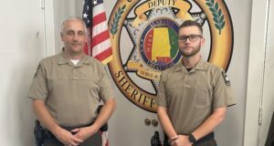 Policías del condado de Colbert ayudan a salvar la vida de un bebé de dos semanas Policías del condado de Colbert ayudan a salvar la vida de un bebé de dos semanas